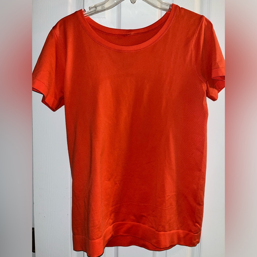 Lululemon shirt